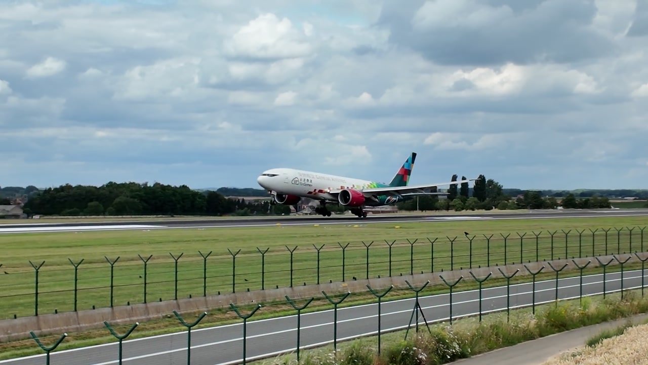 Central Airlines 777F poster